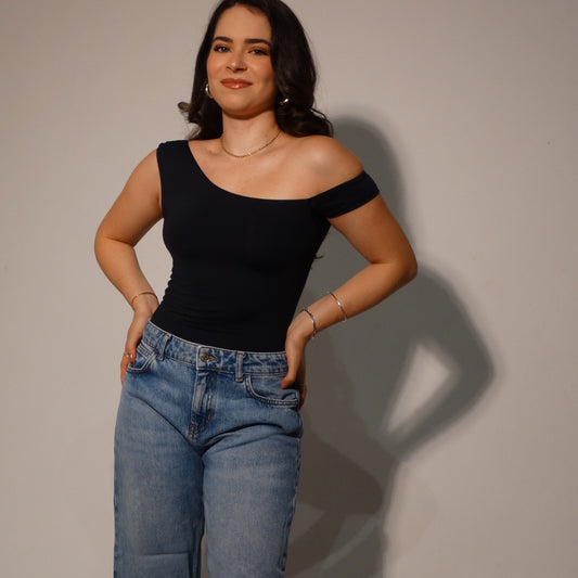Second Skin - One Shoulder